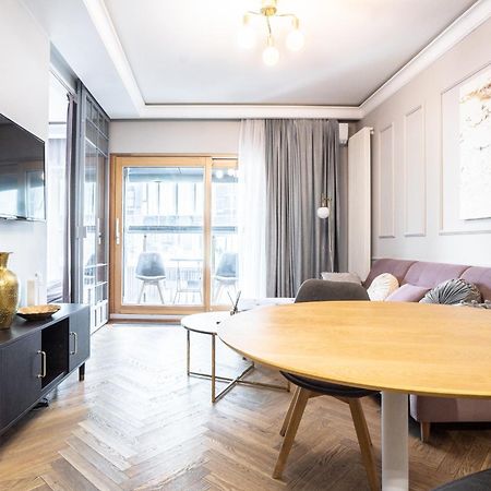 Vipwarsawapartments Sapphire Mennica Residence Exterior photo