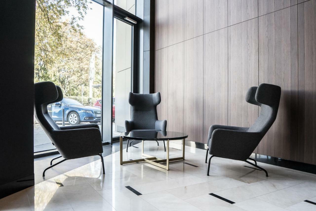 Vipwarsawapartments Sapphire Mennica Residence Exterior photo